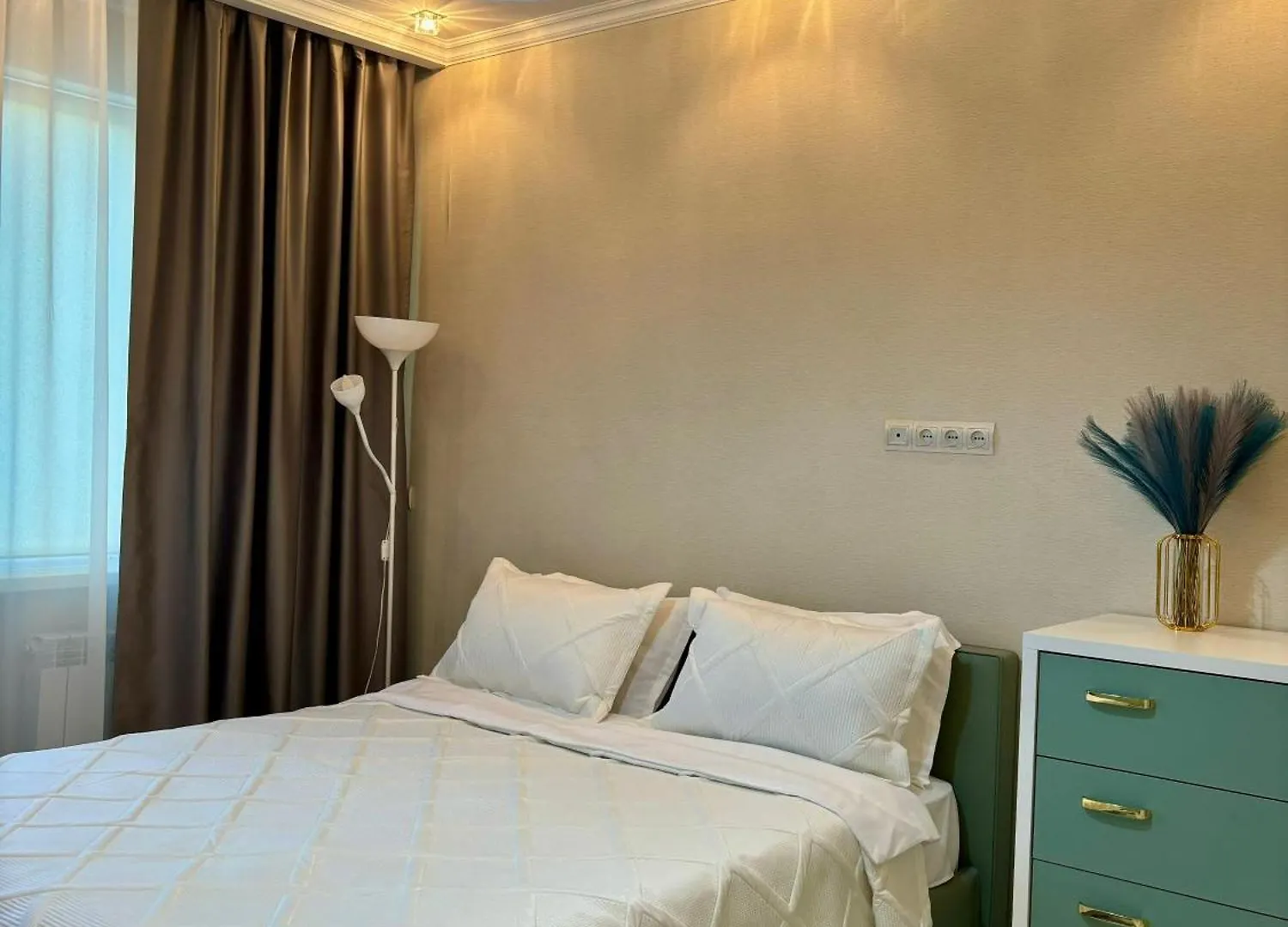 2 Bedroom Apartment , Жк Шахристан Almaty